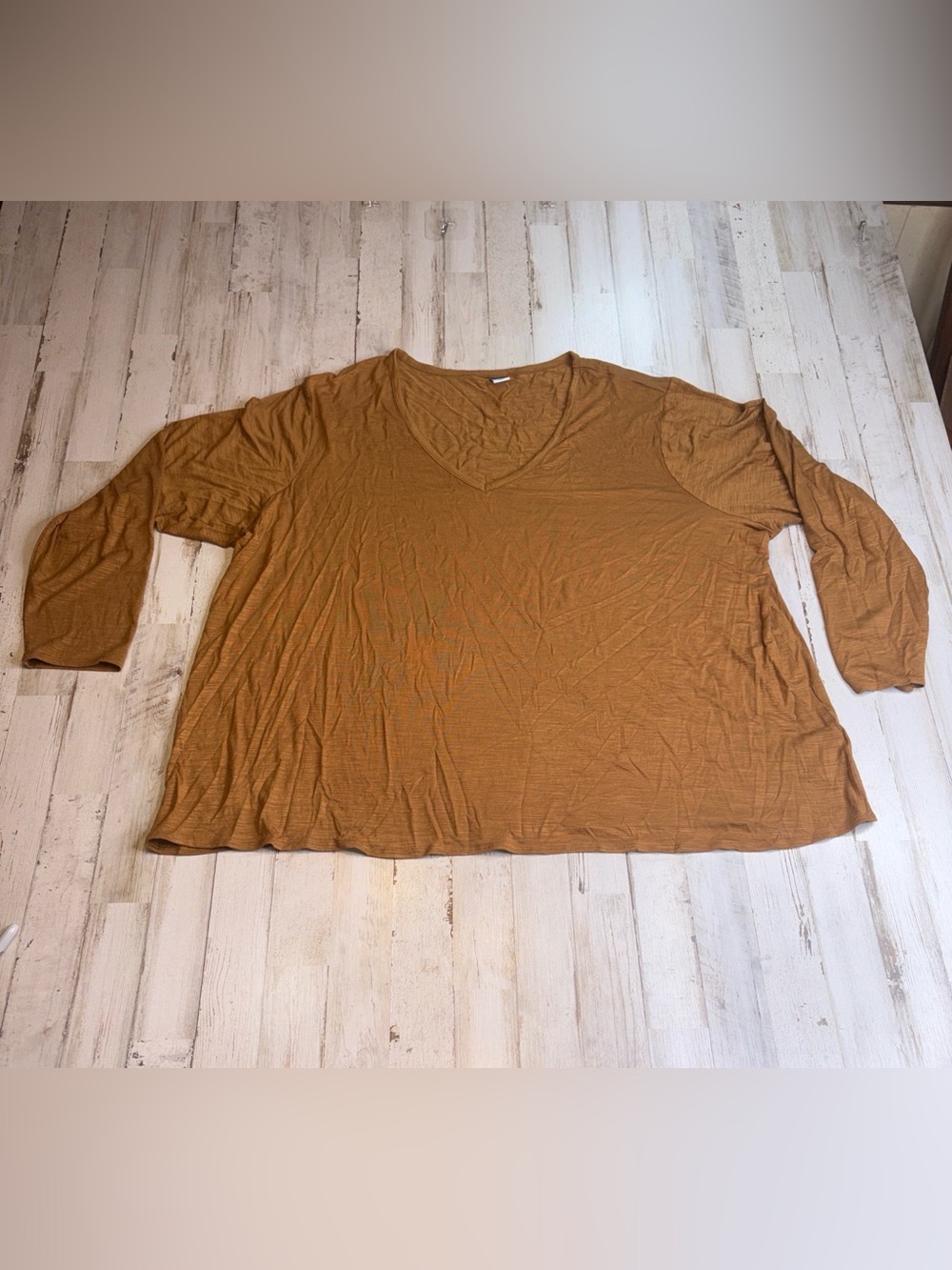 Old Navy Women's Luxe V-Neck Long Sleeve Top in Golded Brown Plus Size XXL